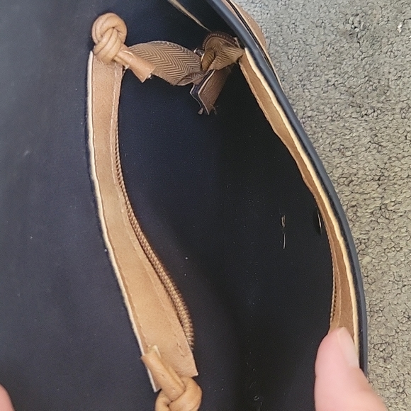 Small brown envelope crossbody - Picture 3 of 3